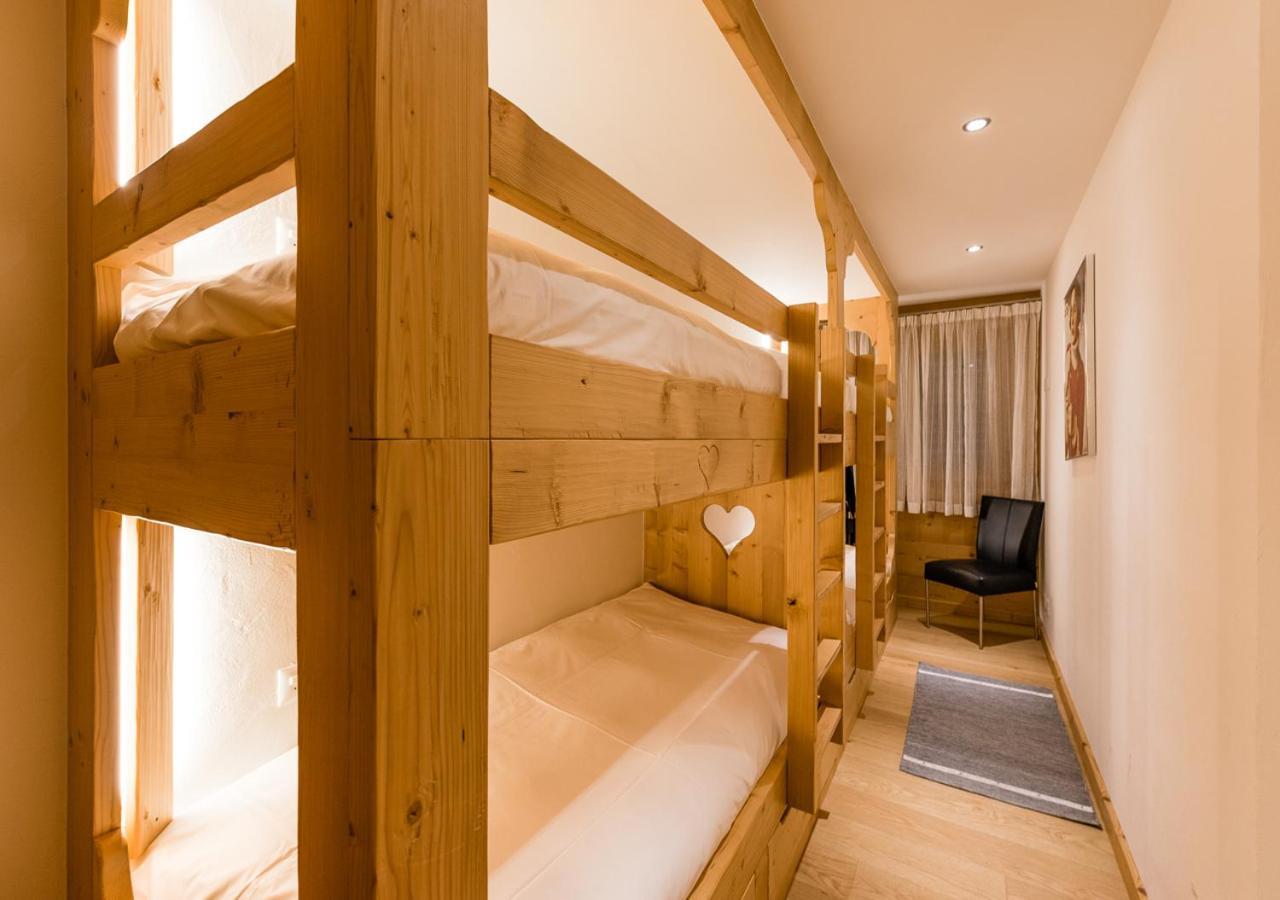 Nendaz 4 Vallees & Spa 4* Superior Екстериор снимка