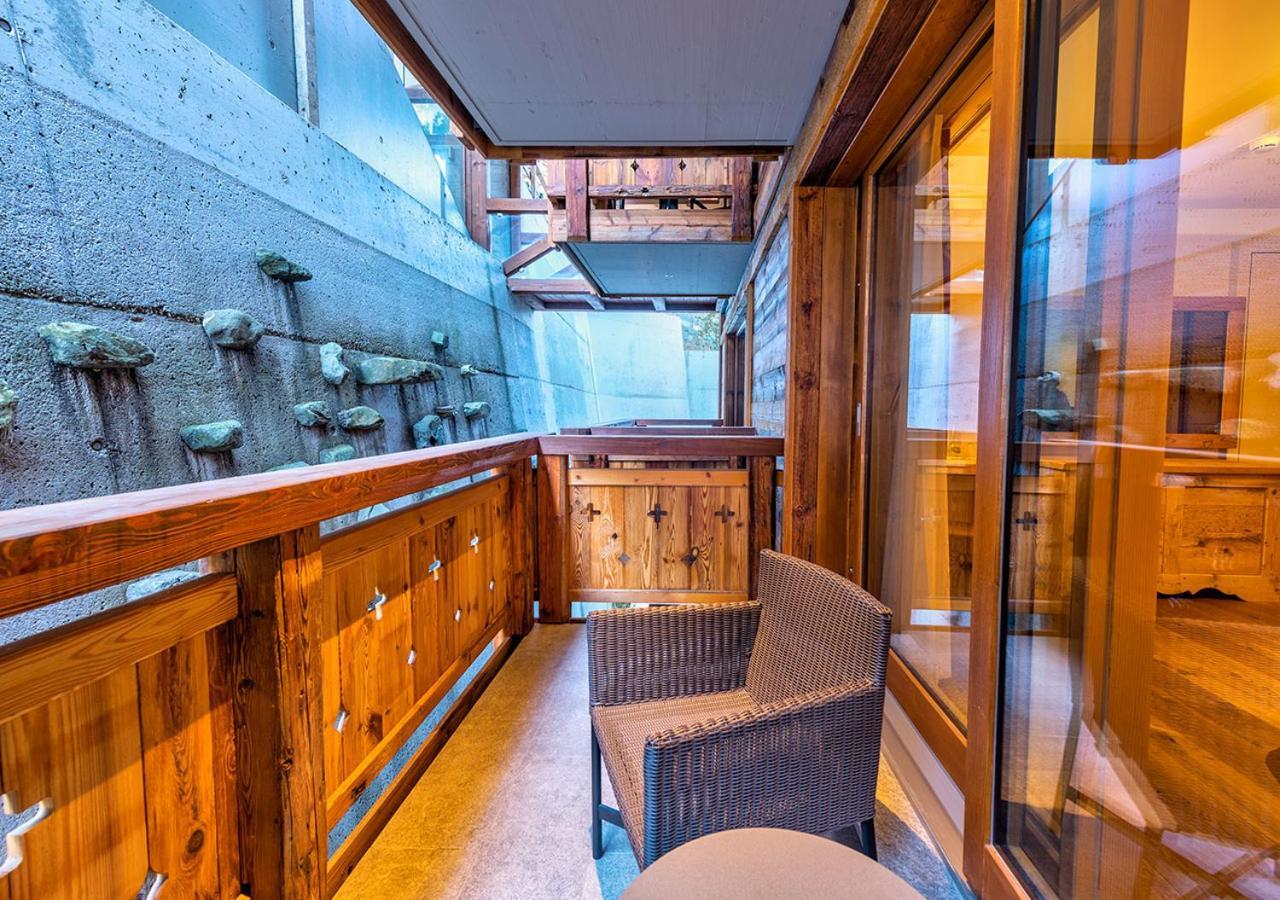 Nendaz 4 Vallees & Spa 4* Superior Екстериор снимка