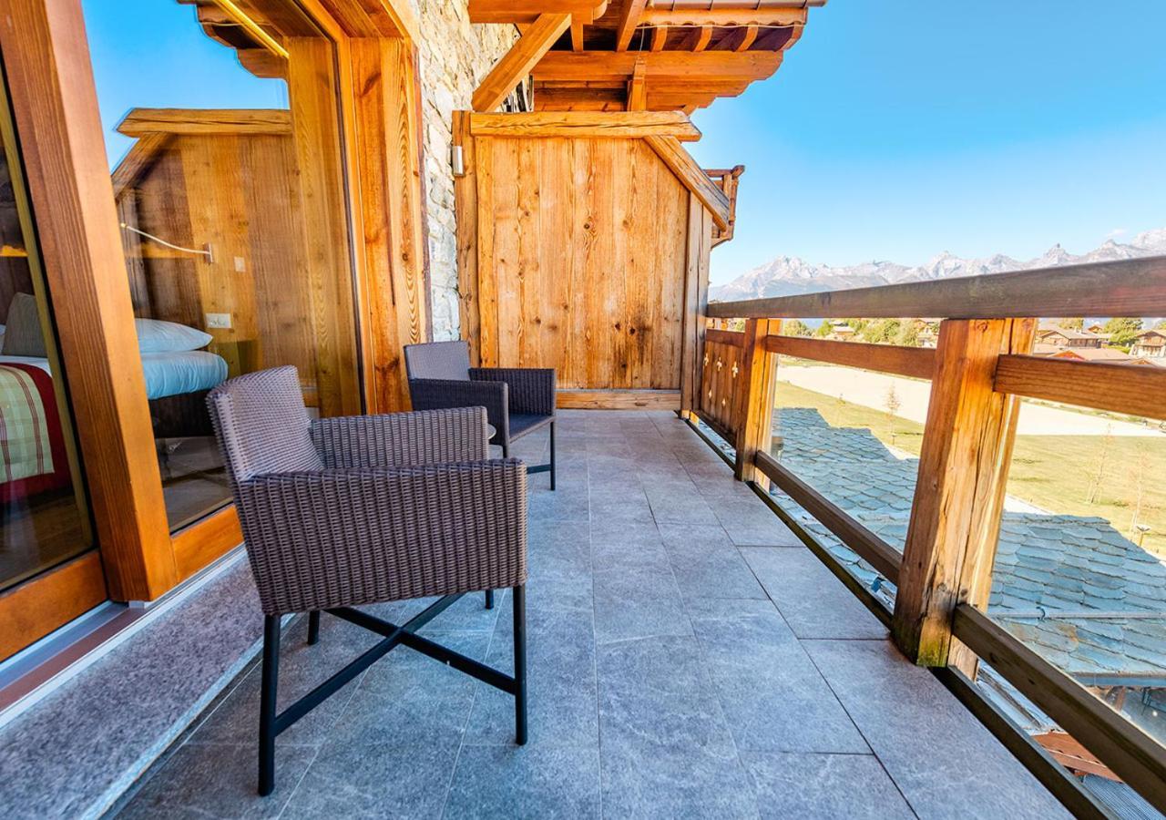 Nendaz 4 Vallees & Spa 4* Superior Екстериор снимка