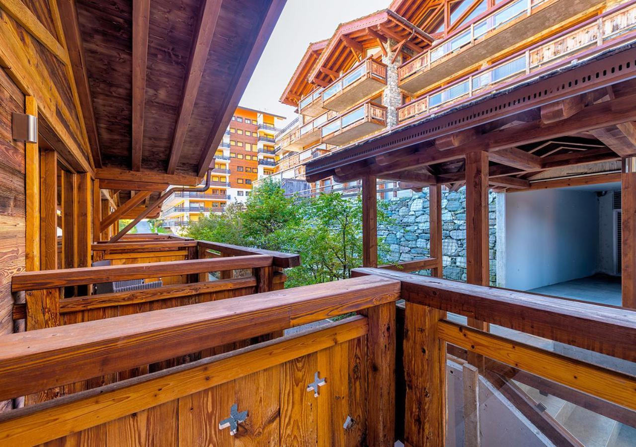 Nendaz 4 Vallees & Spa 4* Superior Екстериор снимка