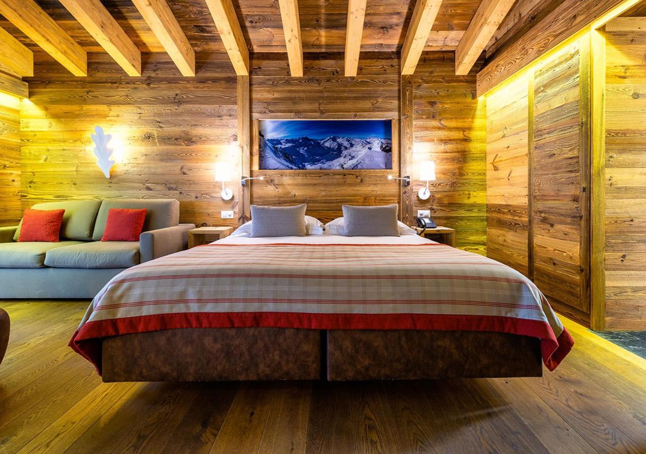 Nendaz 4 Vallees & Spa 4* Superior Екстериор снимка
