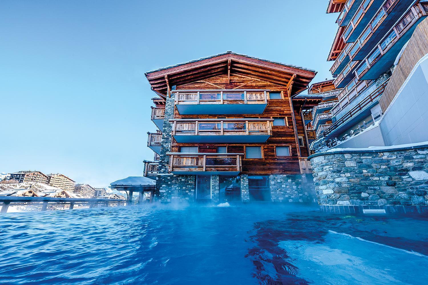 Nendaz 4 Vallees & Spa 4* Superior Екстериор снимка